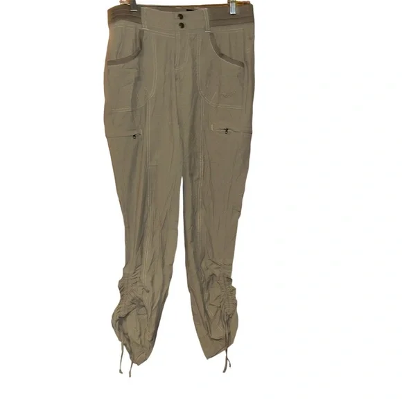Women Kuhl light tan hiking cargo pants size 6 reg - Picture 1 of 5